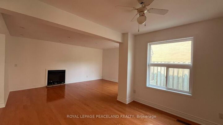 Property Photo: 711 Irwin Crescent ON L3Y 5A4