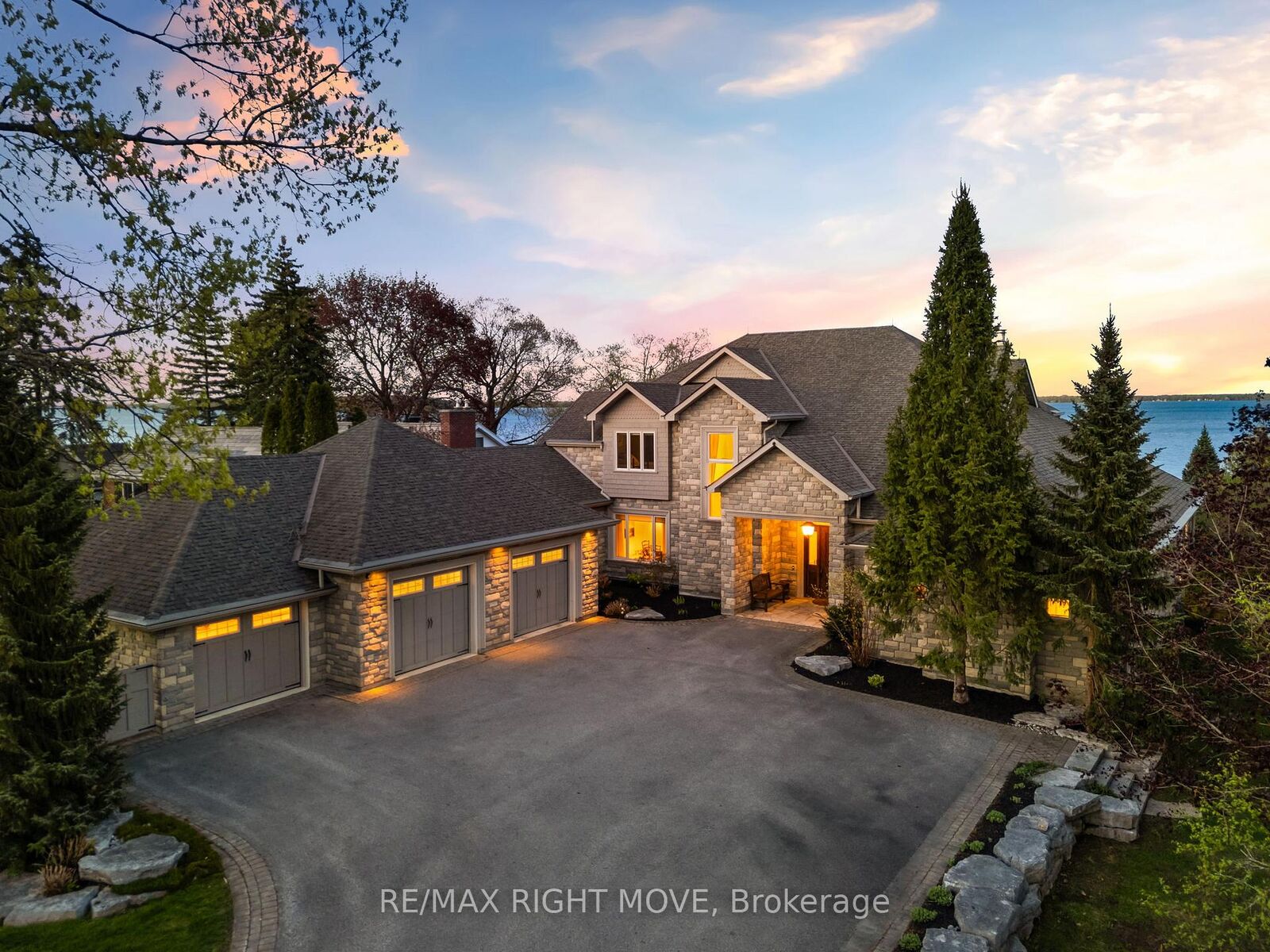 Property Photo: 28 Maple Drive ON L3V 3W2