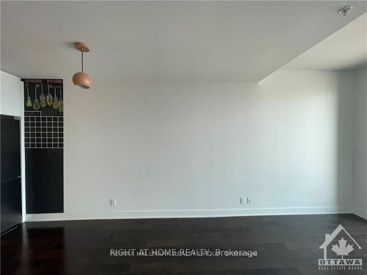 Property Photo: 20 Daly Avenue ON K1N 0C6