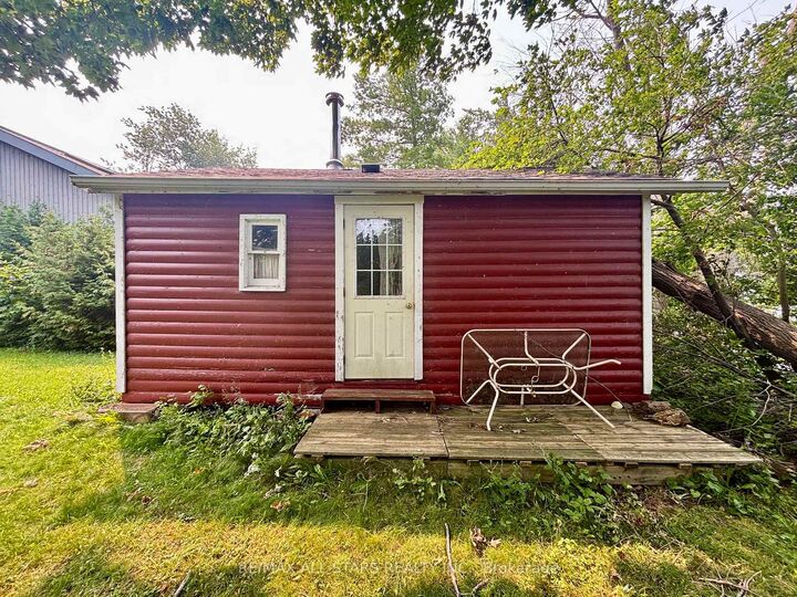 Property Photo:  2356 Lakeshore Drive  ON L0K 1B0 