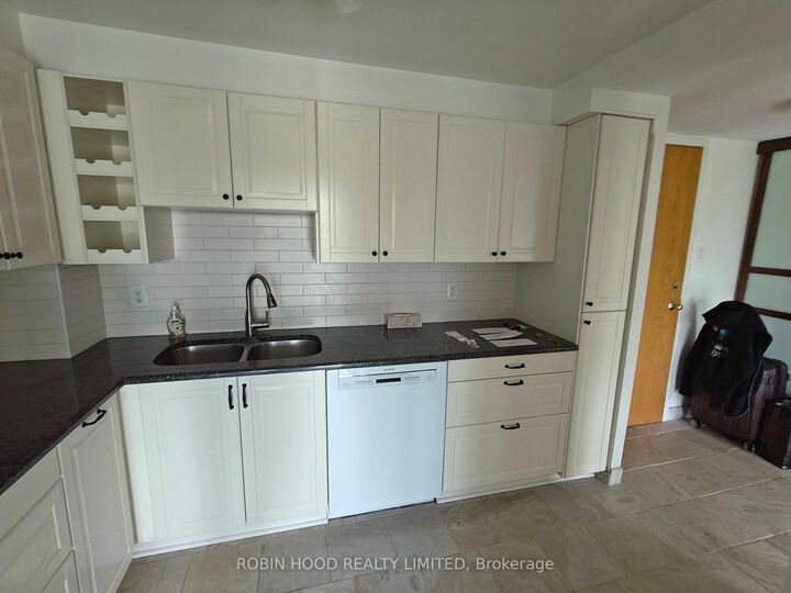 Property Photo: 960 Teron Road 608 ON K2K 2B6