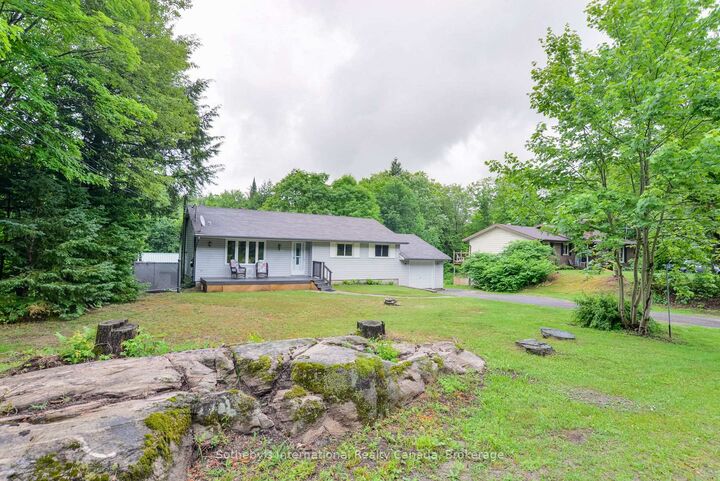 1048 Old Falkenburg Road — photo 1