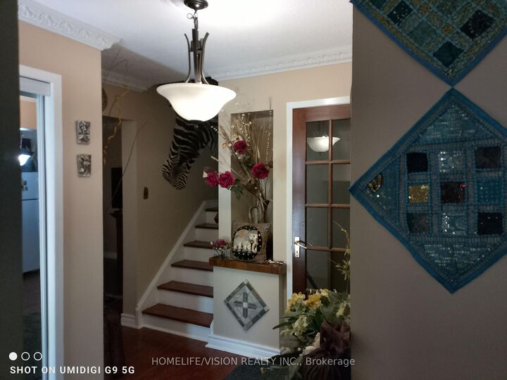 Property Photo: 6 Laurie Shepway N/A ON M2J 1X6