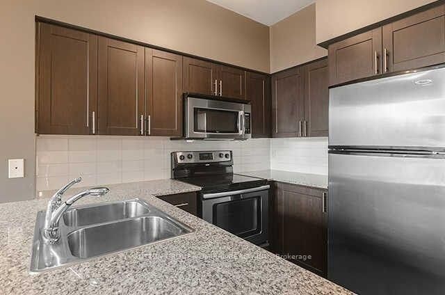 Property Photo:  20 North Park Road 106  ON L4J 0G7 