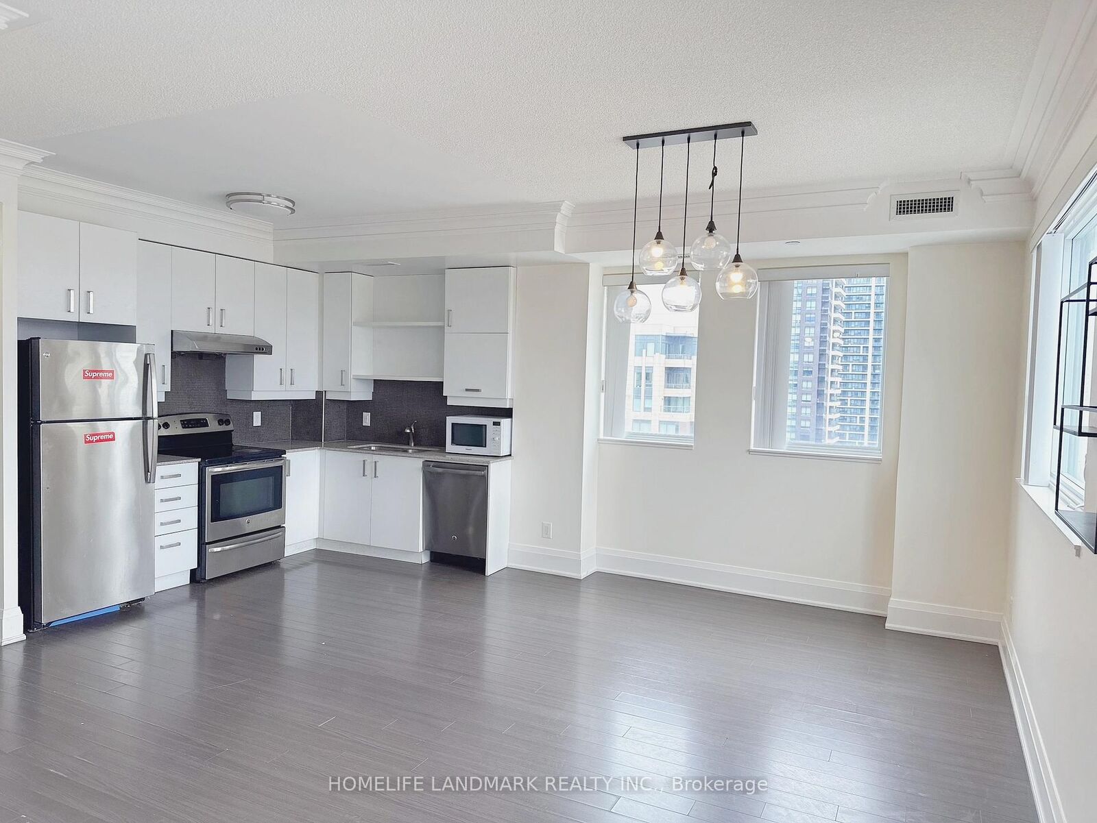 Property Photo: 1 Uptown Drive Rg5 ON L3R 5C1