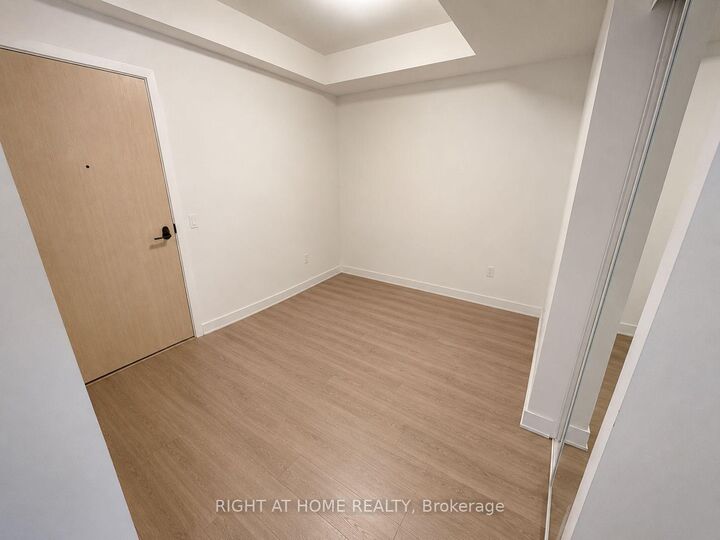 Property Photo: 60 George Butchart Drive 513 ON M3K 0E1