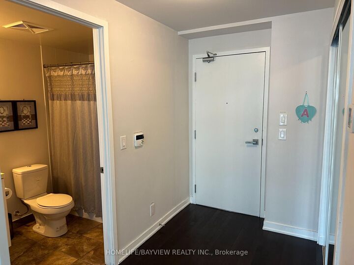Property Photo: 14 York Street 2701 ON M5J 2Z2