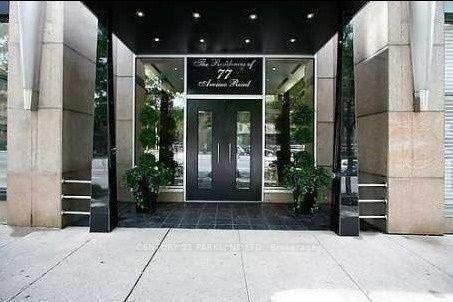 Property Photo:  77 Avenue Road 401  ON M5R 3R8 