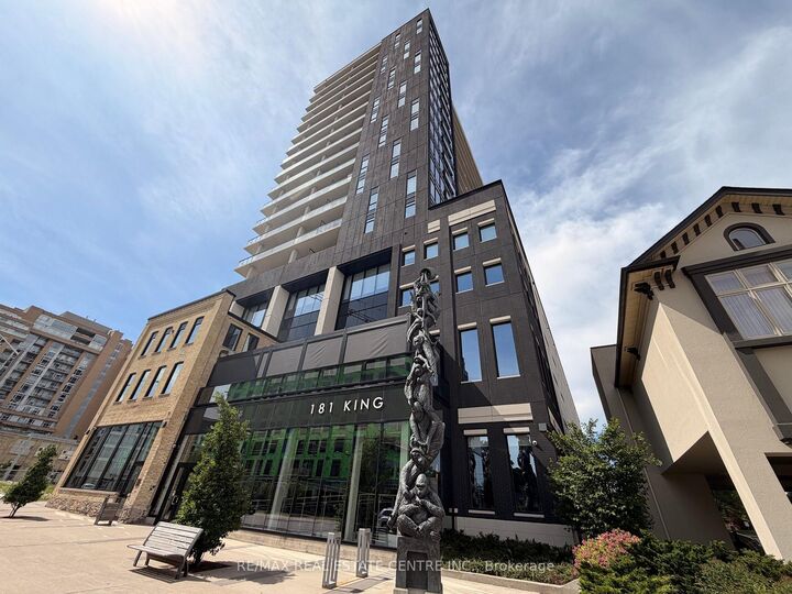 181 King Street S 1002 — photo 1