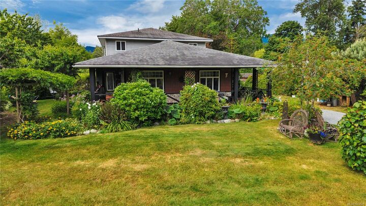 Property Photo: 9410 Chemainus Rd BC V0R 1K5