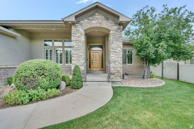 Property Photo: 319 W River Rock Rd UT 84660