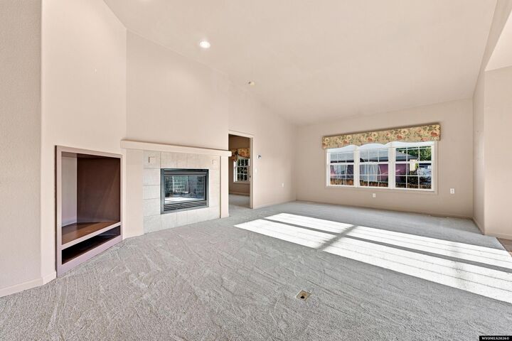 Property Photo: 600 Comanche Lane WY 82834