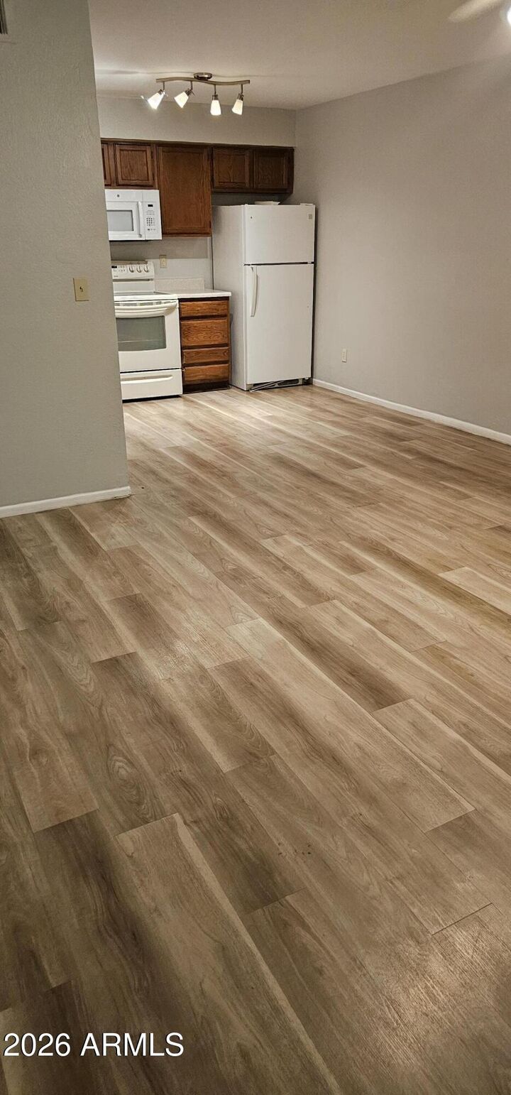 Property Photo:  6148 E Greenway Street 4  AZ 85205 