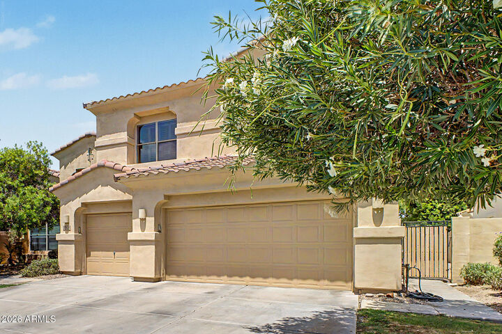 Property Photo: 4420 S Oleander Drive AZ 85248