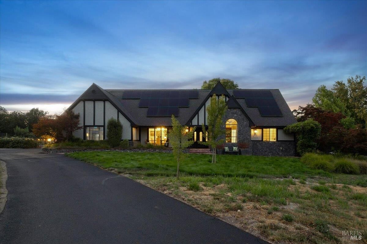 Property Photo: 8550 Templeman Road CA 95436