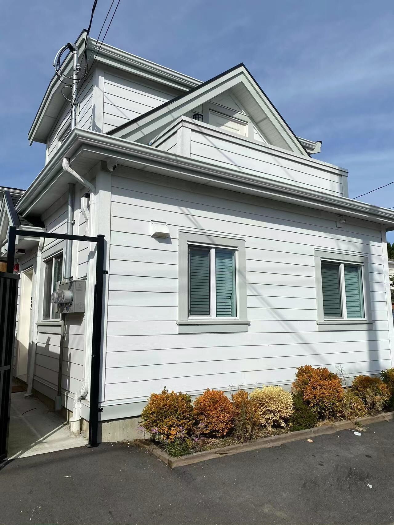 Property Photo:  56 E 51st Avenue Laneway House  BC V5X 1B9 