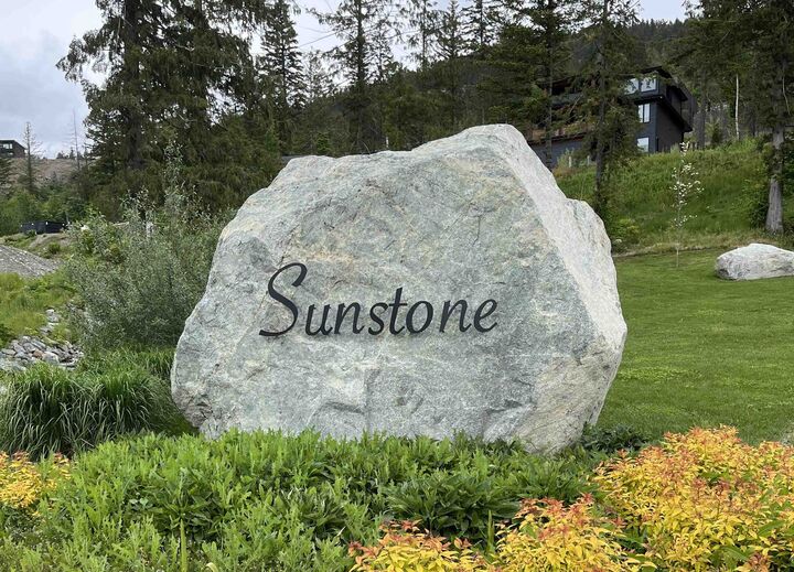 8222 Merlot Peak Drive — photo 1
