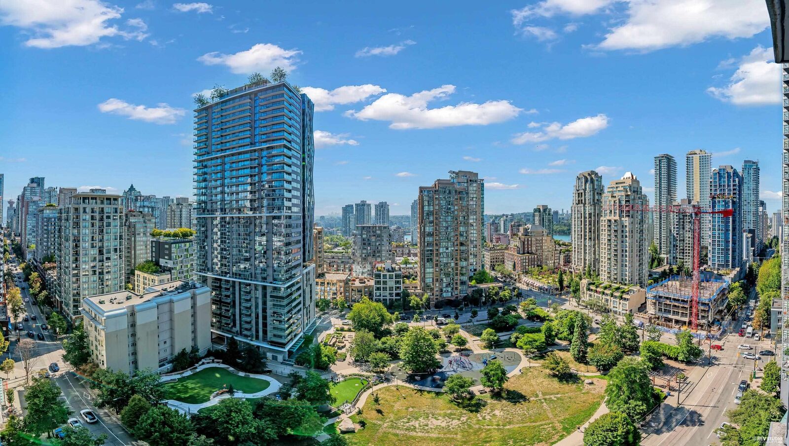 Property Photo: 1155 Seymour Street 1705 BC V6B 1K2