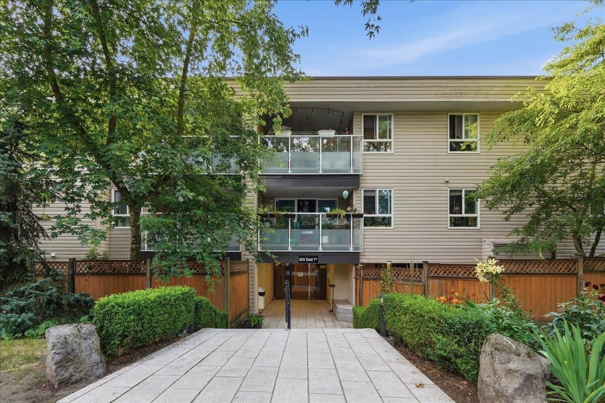 Property Photo: 825 E 7th Avenue 309 BC V5T 1P4