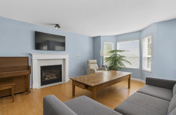Property Photo: 1827 Mamquam Road BC V0N 1T0