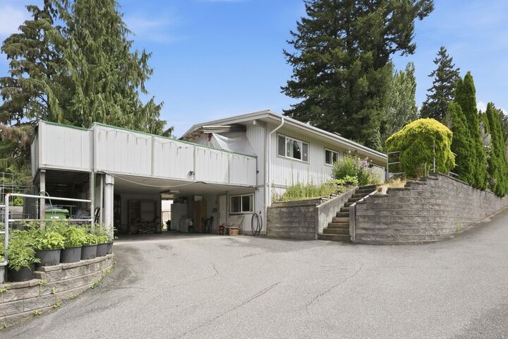 Property Photo: 34017 Marshall Road BC V2S 1L8