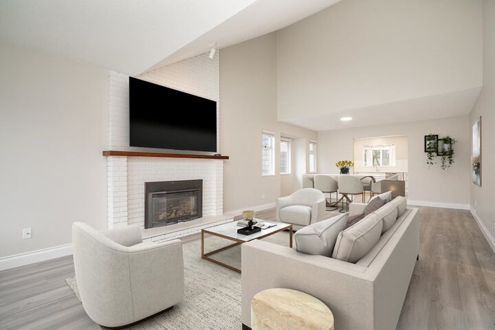 Property Photo: 13015 Summerhill Crescent BC V4A 7T4