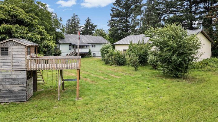 Property Photo: 41692 Hare Avenue BC V2R 5E9