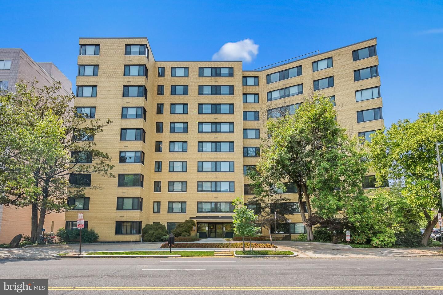 Property Photo:  5410 Connecticut Avenue NW 609  DC 20015 