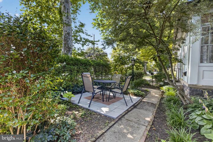 Property Photo: 13 S Sycamore Street DE 19805