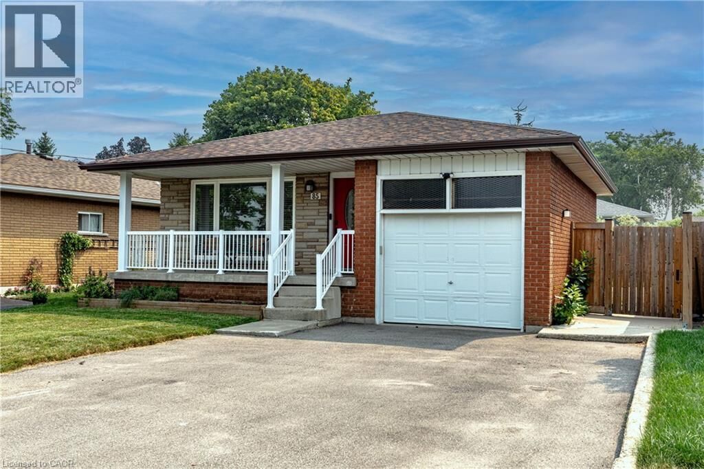 Property Photo:  85 Lavina Crescent  ON L9C 5S8 