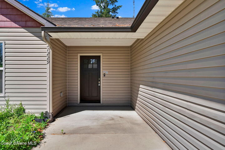 Property Photo: 31229 N 10th Ave ID 83869