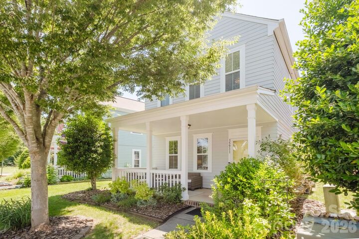 Property Photo:  15911 Rose Glenn Lane  NC 28036 