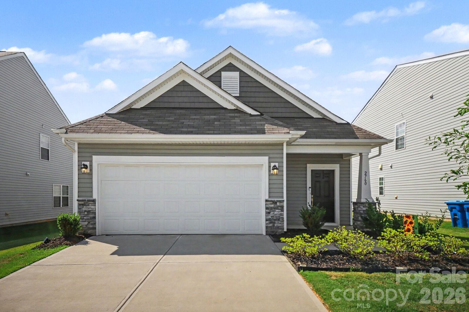 Property Photo: 2760 Legacy Ridge Lane NC 28609