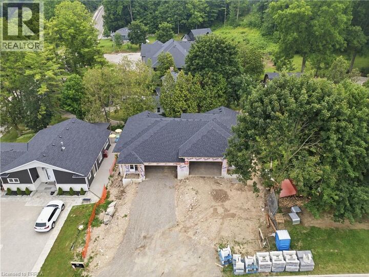 Property Photo:  63 Laurel Street  ON N3L 2H2 