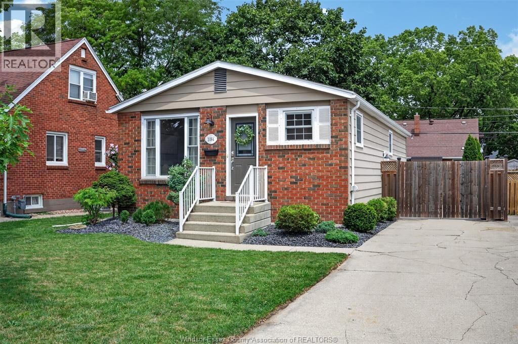 Property Photo:  1084 Prado Pl  ON N8S 2H7 