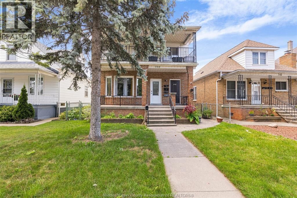 Property Photo: 759 Pierre Avenue 4 ON N9A 2K4