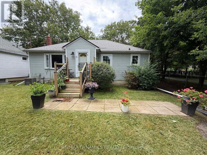Property Photo:  26 Beamer Avenue  ON L2M 2L3 