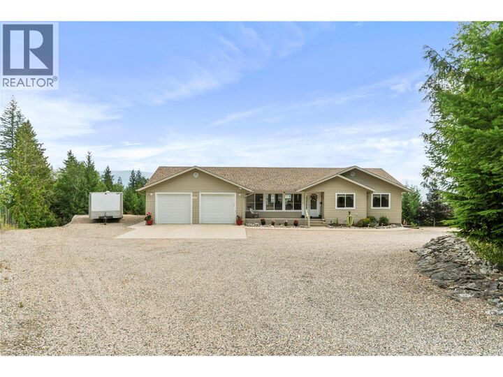Property Photo: 1406 Huckleberry Drive BC V0E 2W1