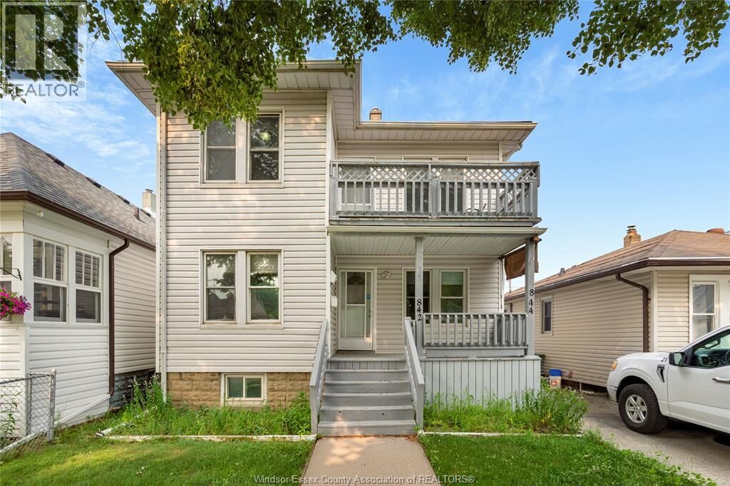 Property Photo: 844 Ellrose Avenue Upper ON N8Y 3W7
