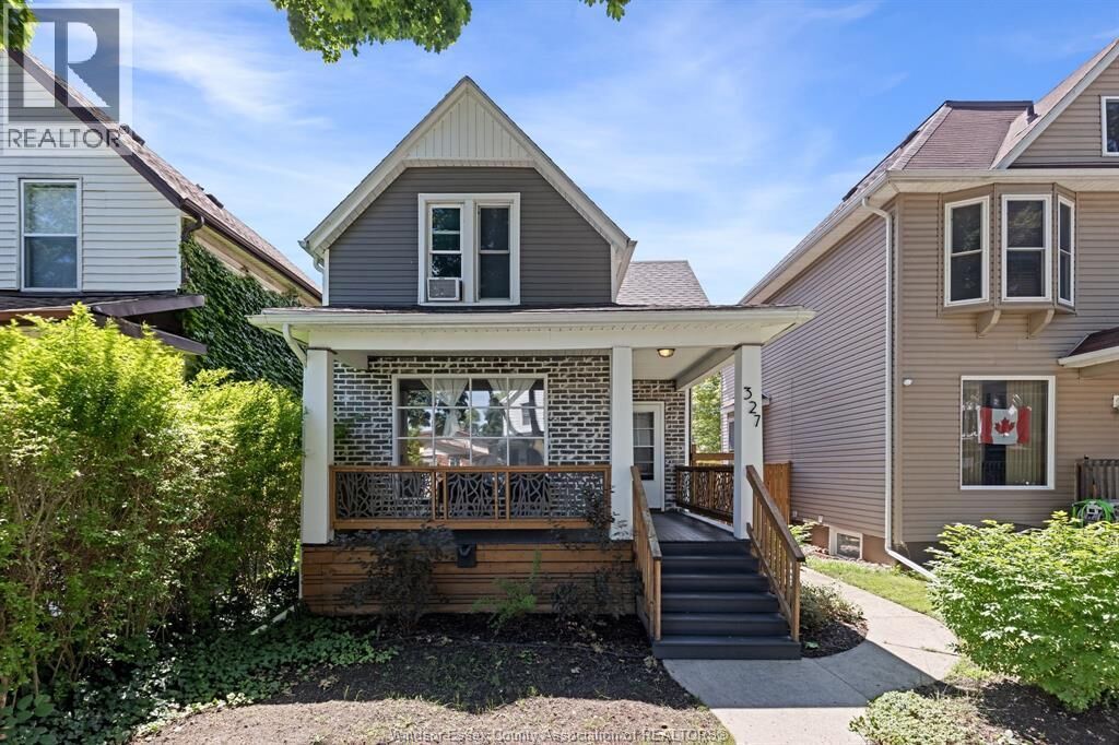 Property Photo: 327 Lincoln Road ON N8Y 2G6