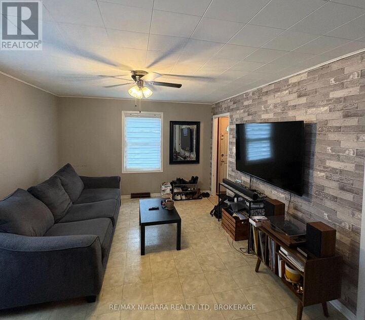 Property Photo:  380 Corvette Street  ON L3B 4S7 