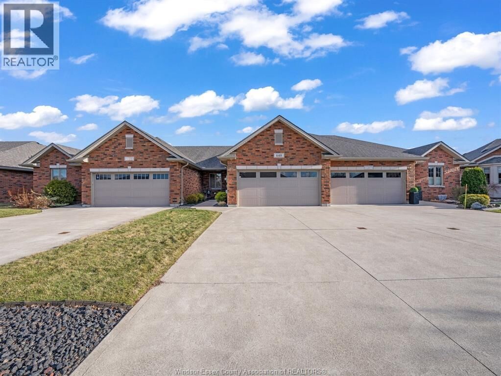 Property Photo: 640 Commisso Crescent ON N9H 0C2
