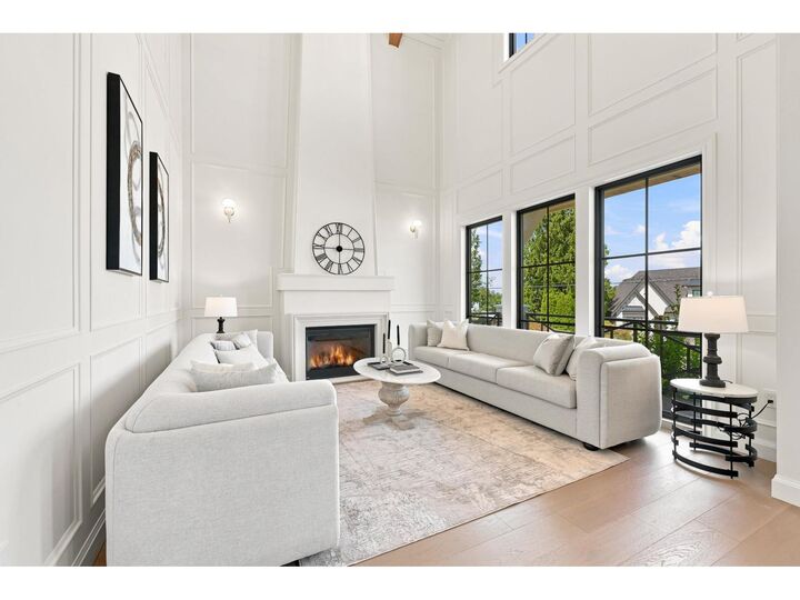 Property Photo: 4509 Southridge Crescent BC V3A 4N7
