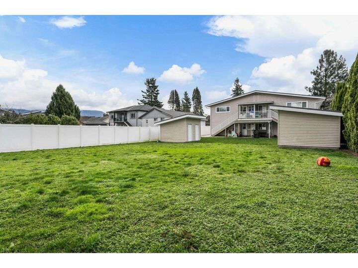 Property Photo:  46479 Brooks Avenue  BC V2P 1C6 