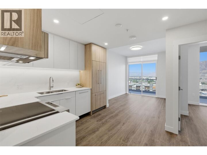 Photo de la propriété: 460 Nicola Street 1101 BC V2C 0N2