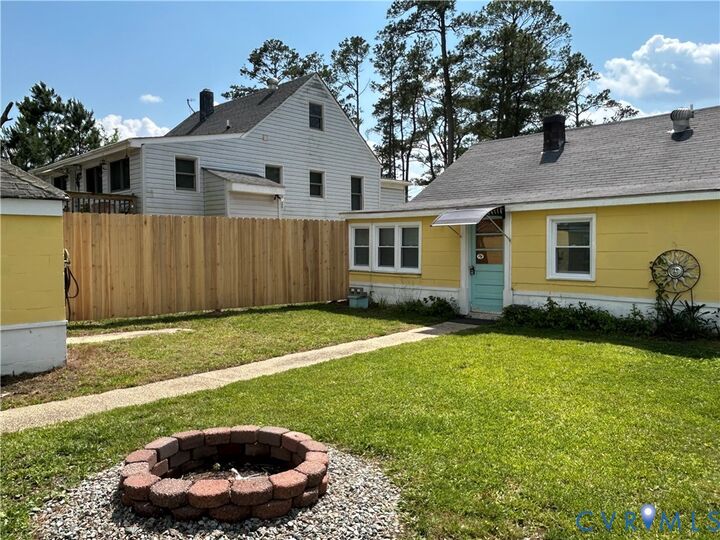 Property Photo: 41 Hobday Street VA 23128