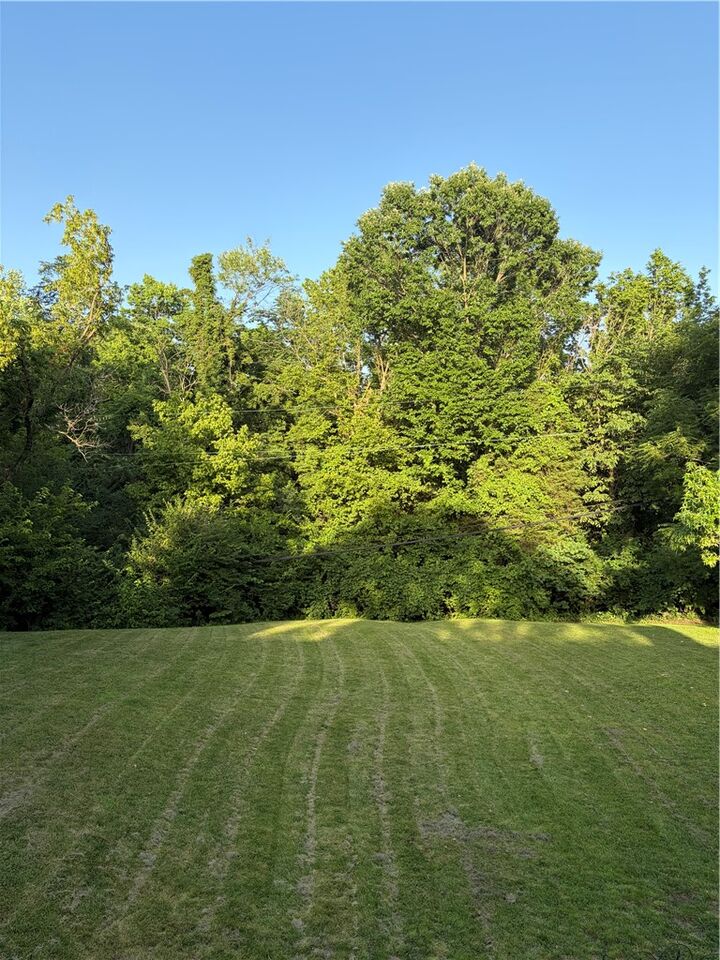 Property Photo:  2101 Tullis Drive  OH 45042 