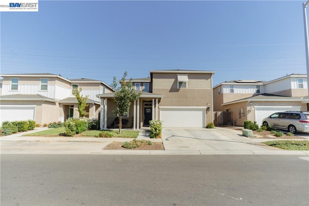 Property Photo: 2481 Pineda Dr CA 95340