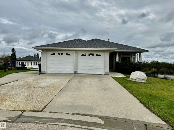 Property Photo: 3806 44A Avenue AB T7A 1V9