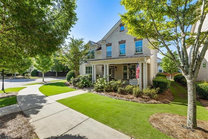 Property Photo: 707 Saybeck Way GA 30004